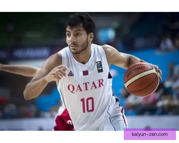 Son高光突破：巧妙应对防线难题，闪耀赛场助力球队