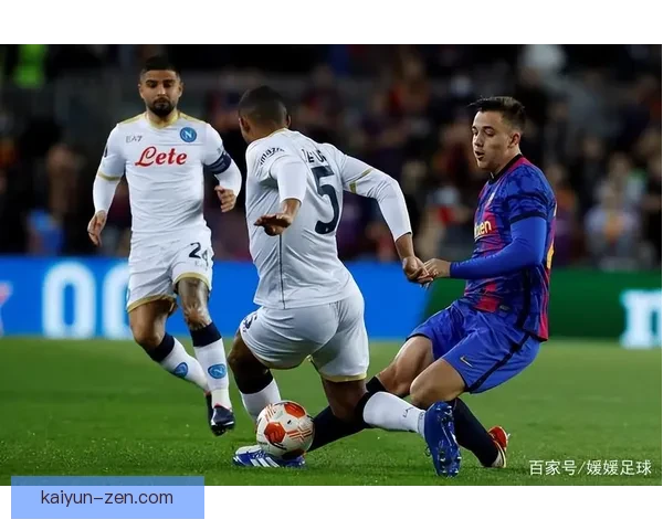 格纳布里边路配合表现稳健，进攻端持续提升